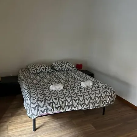 Reve Divin T2 En R/c Parking-bagagerie-salle Sport-barbecue