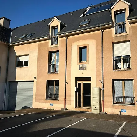 Reve Divin T2 En R/c Parking-bagagerie-salle Sport-barbecue *